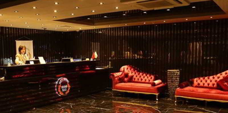 איסטמבול Atasehir Palace Hotel & Conference מראה חיצוני תמונה